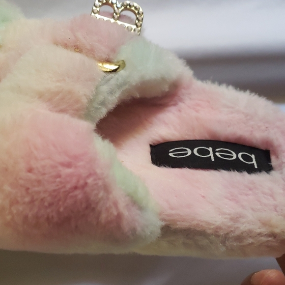 bebe Shoes - Fuzzy slippers